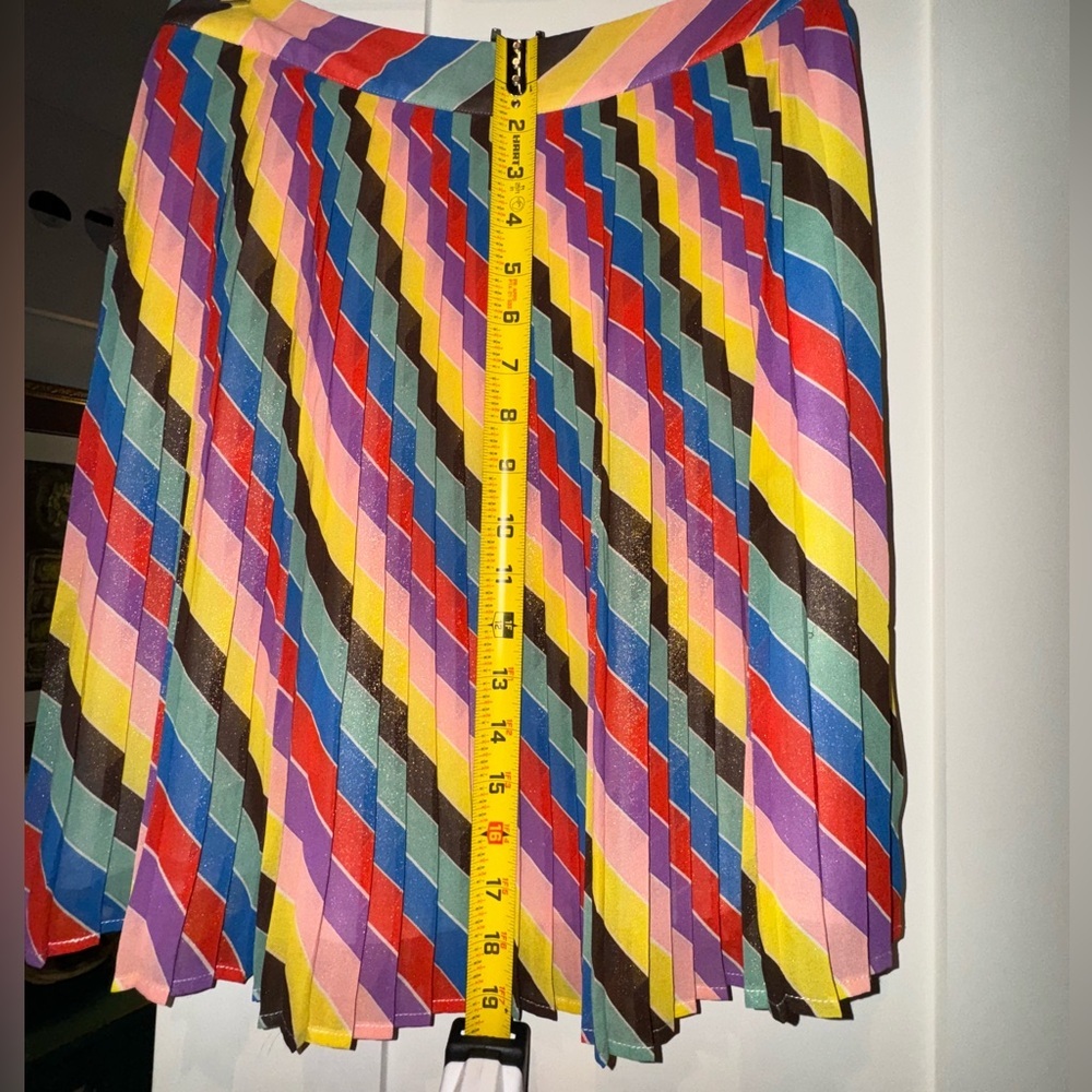 Guess Rainbow Pleated Skirt - Picture 5 of 5